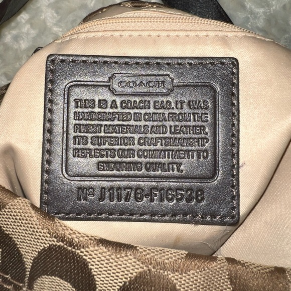 Coach Brown Shoulder Bag - Picture 3 of 8
